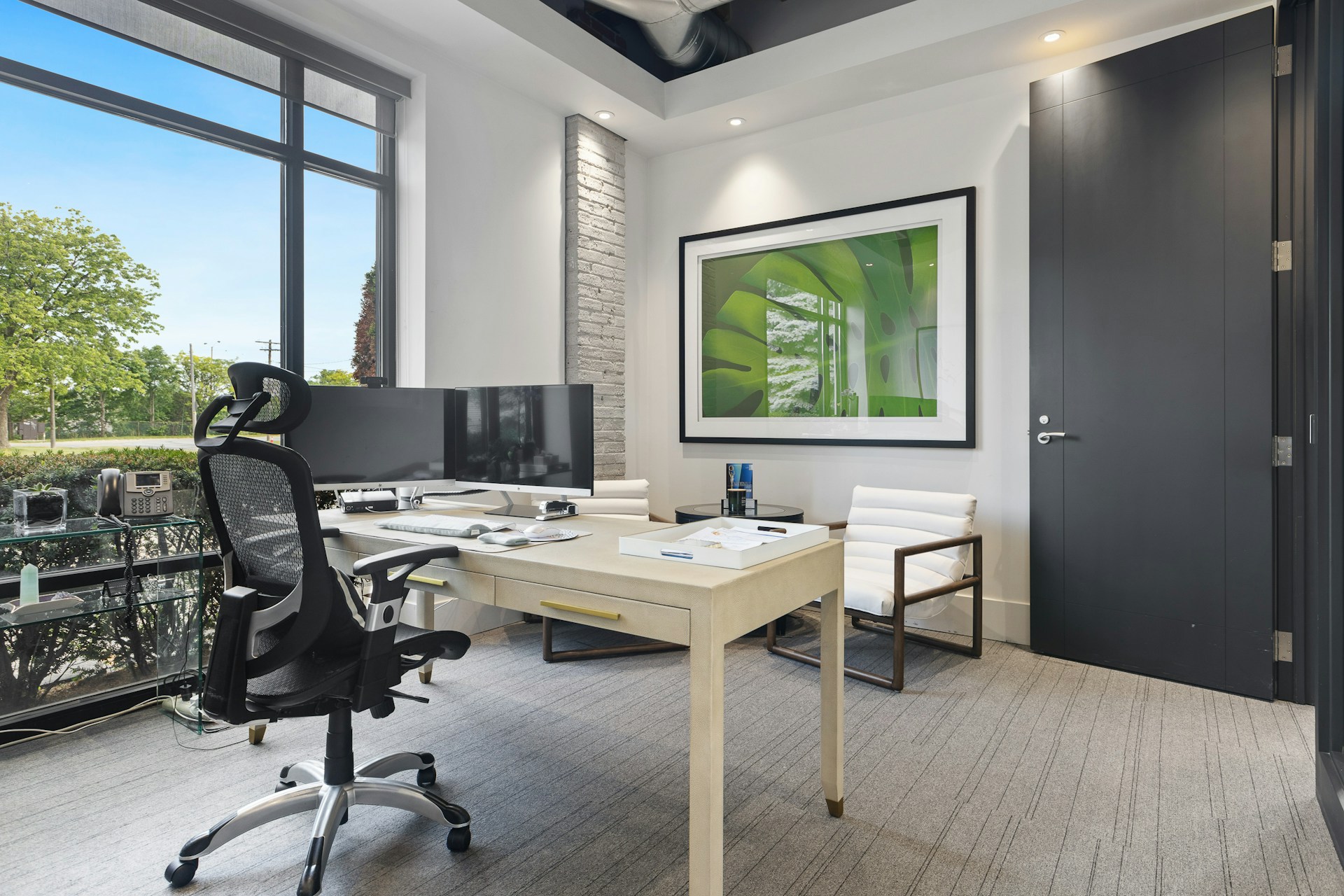 Fotel w domowy biurze