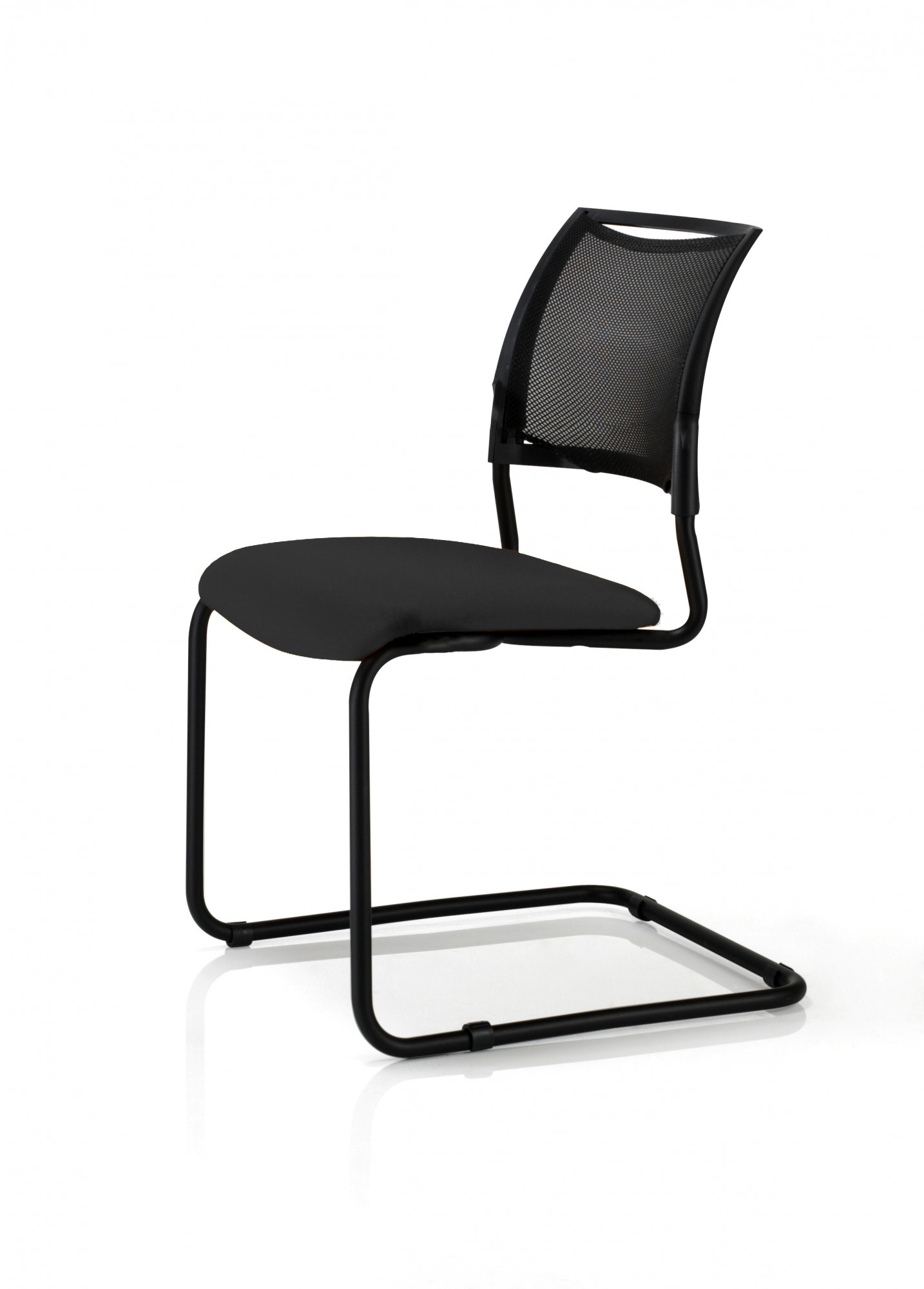 Krzesło konferencyjne SOYA Nowy Styl - Majencia CZARNE PŁOZA