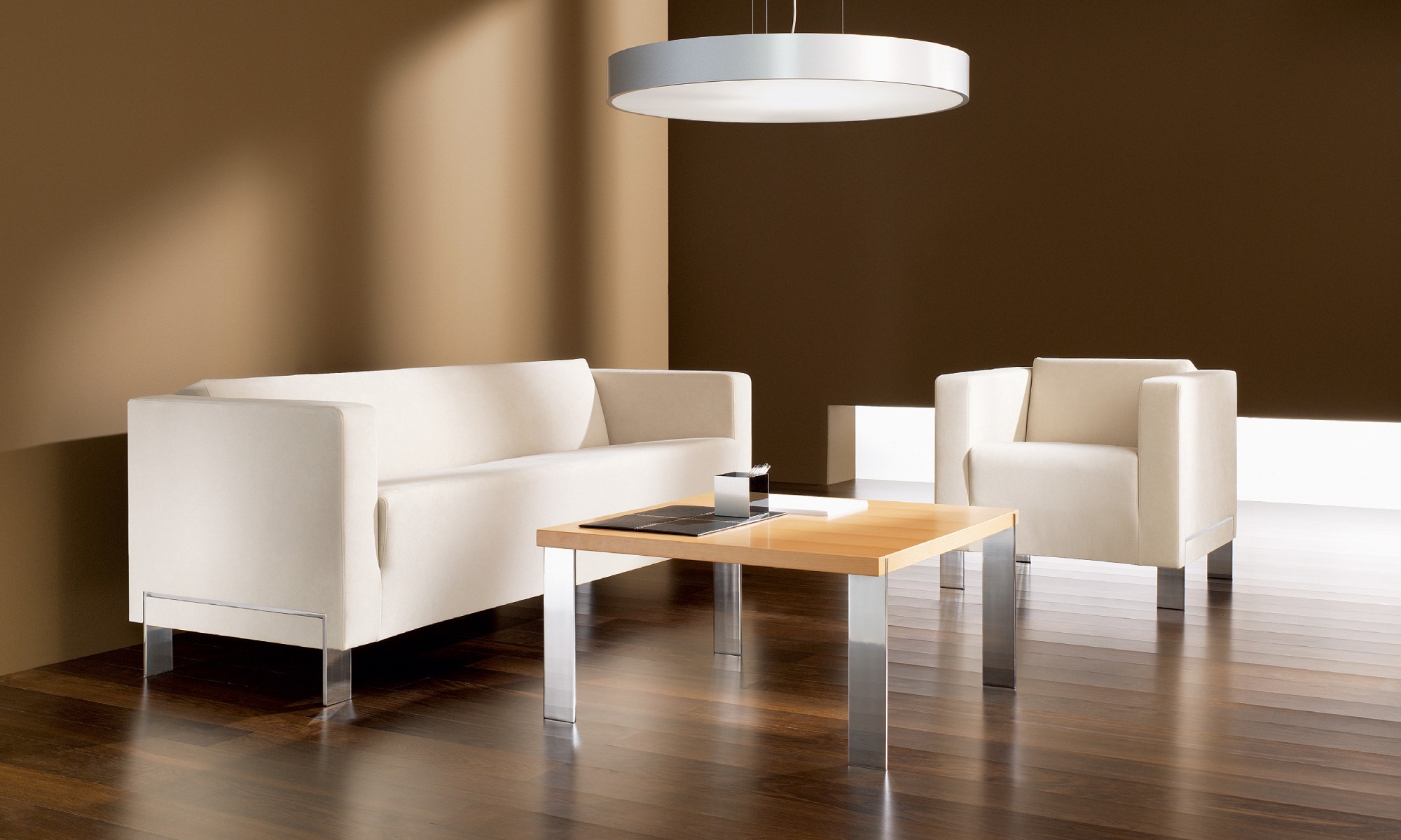 Studio stolik 75×75