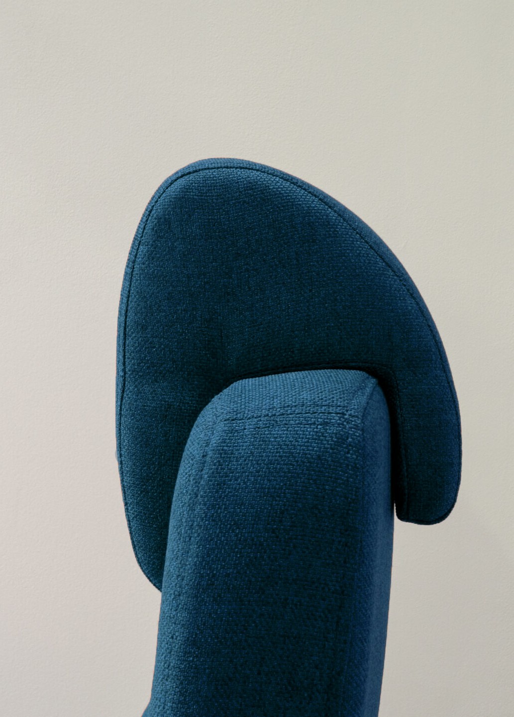 Główna galeria - FOTEL OBROTOWY LEAD ERNEST firmy NAVAILLES Niebieski (3)