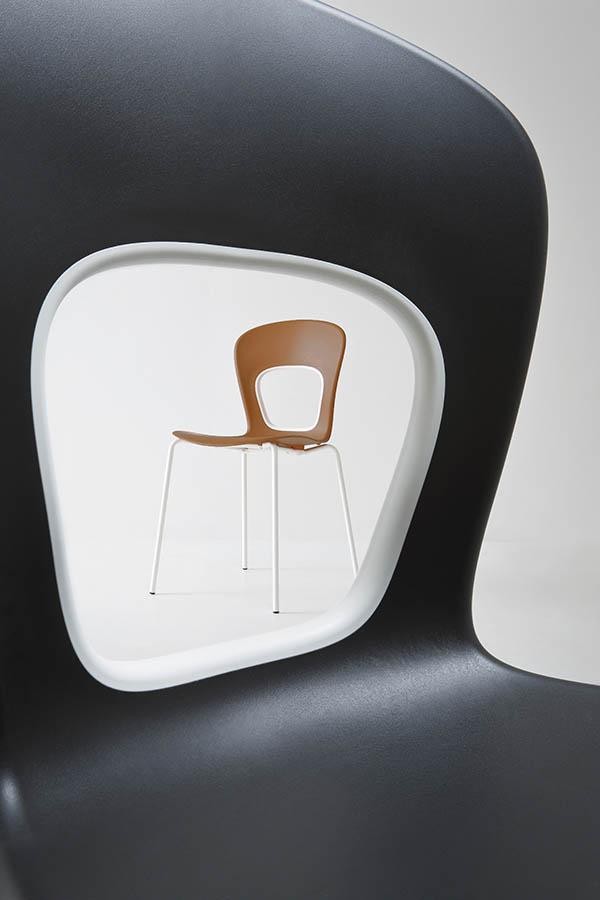 Główna galeria - Krzesło kawiarniane BLOG firmy GABER - Czerwone z białą krawędzią (7)