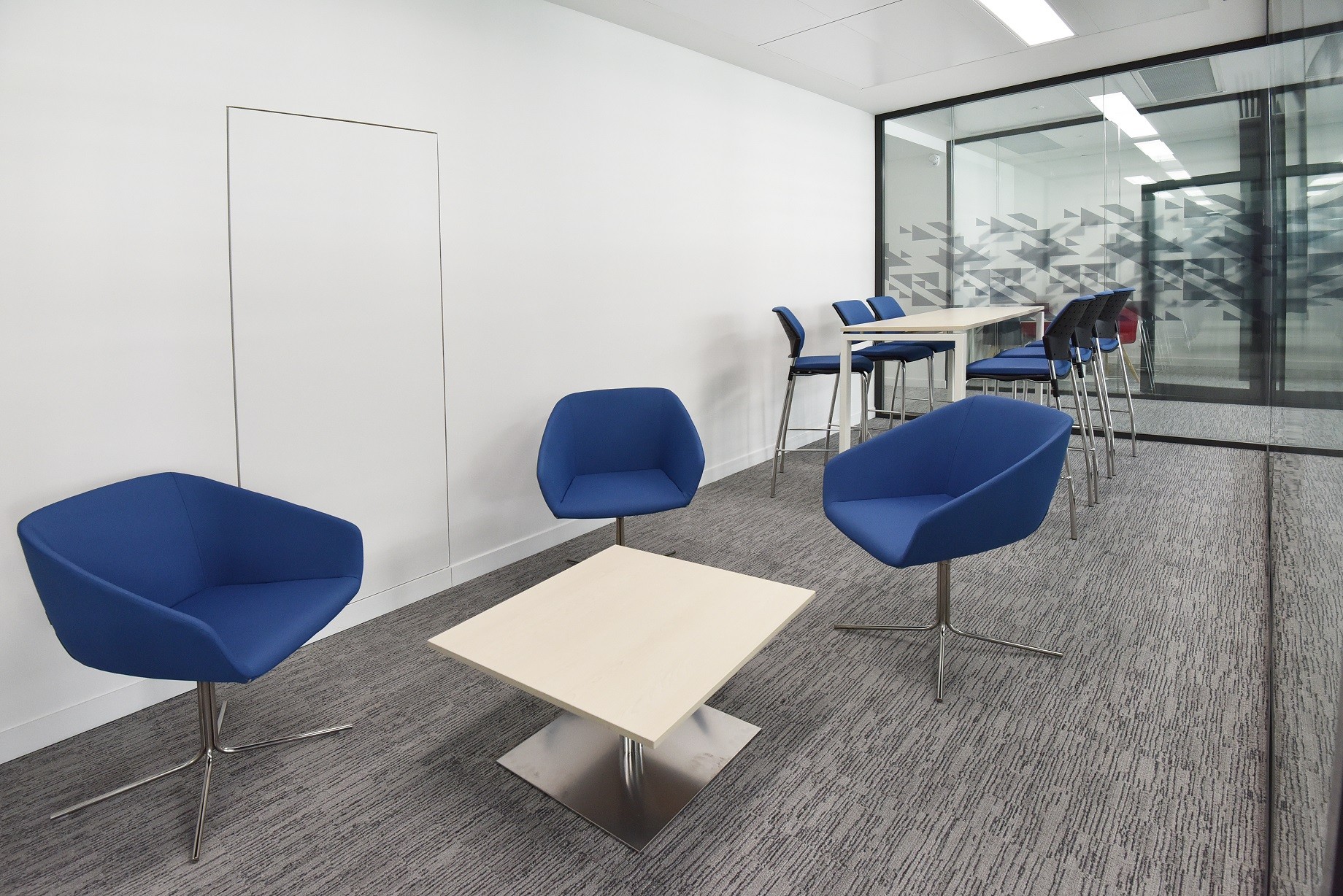 Główna galeria - FOTEL LOTUS Nowy Styl - Majencia - Szary (3)