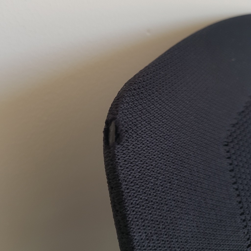 Główna galeria - Krzesło konferencyjne SO GOOD Nowy Styl - Majencia Podłokietniki, Czarne (3)