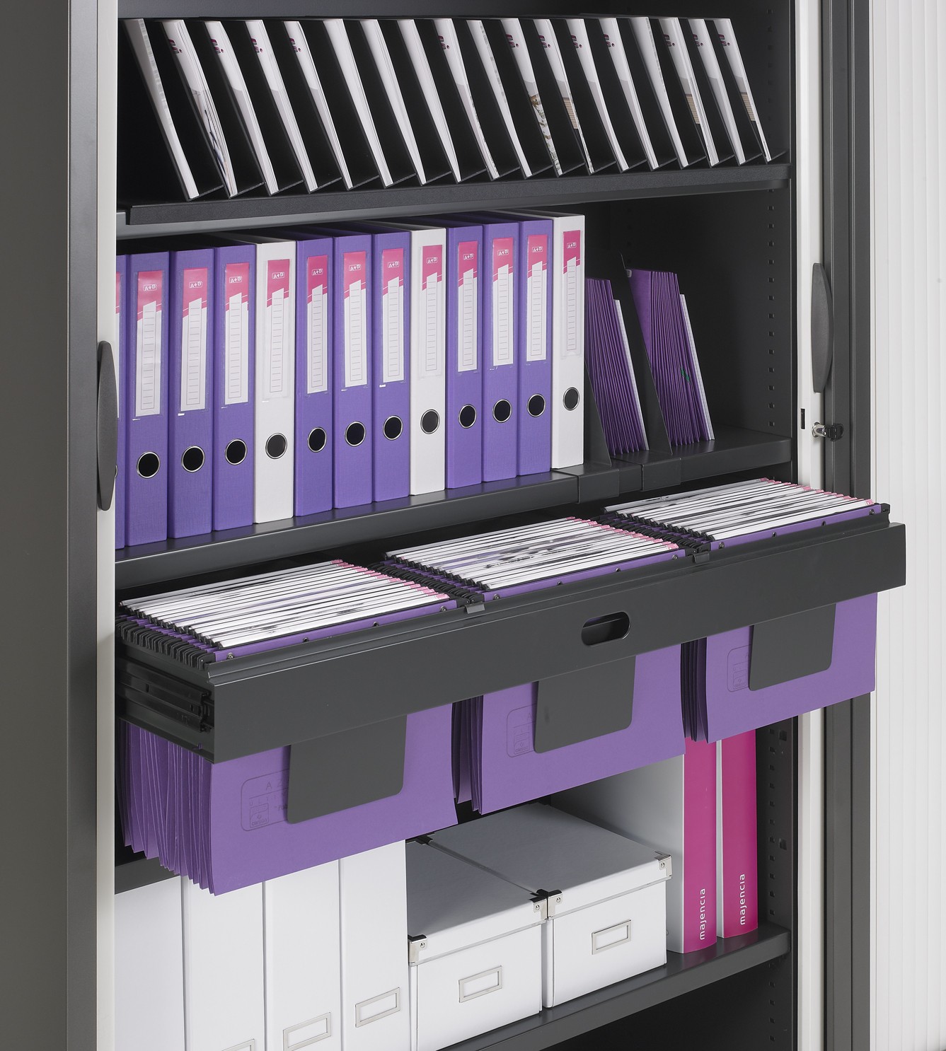 Główna galeria - Szafa metalowa żaluzjowa firmy Majencia-Nowy STYL Ecozen 1980x1200 mm - Kolor Srebrny, Dąb Naturalny (3)