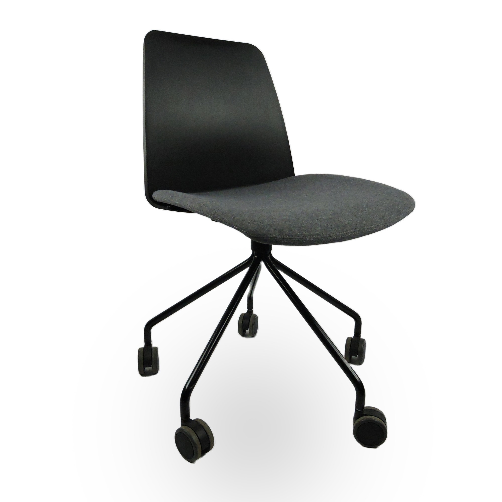 Krzesło obrotowe na kółkach UNNIA firmy INCLASS