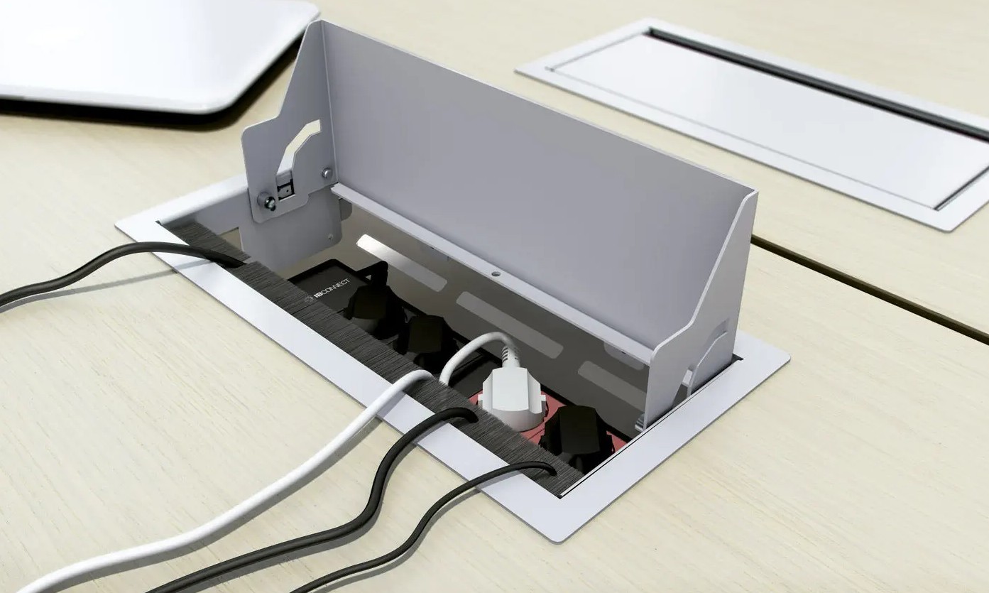 Główna galeria - Przelotka, przepust kablowy prostokątny do biurka IBCONNECT CAP 319x154 (2)