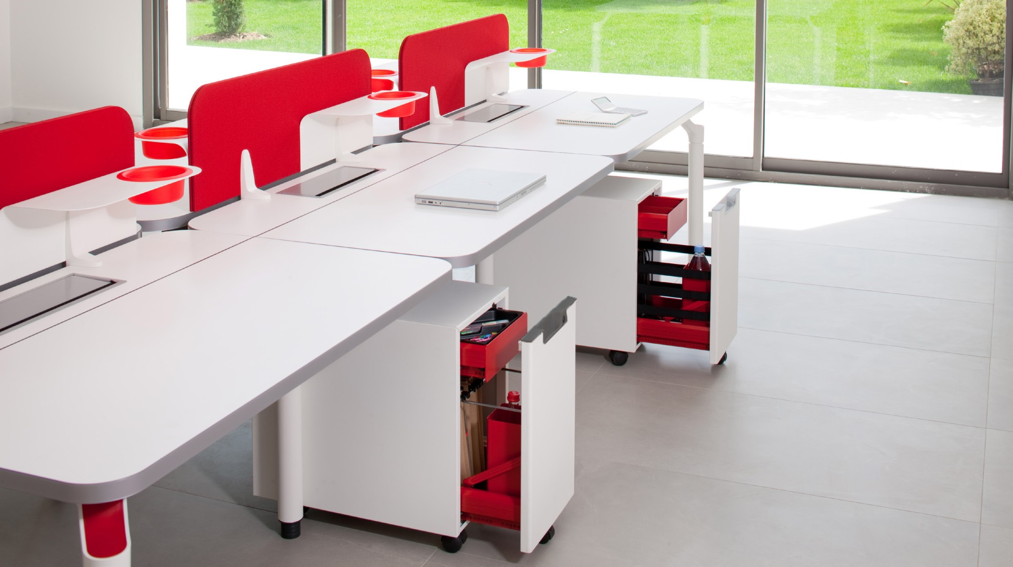 Główna galeria - Kontenerek biurowy metalowy MaBox firmy MAJENCIA - NOWY STYL (3)