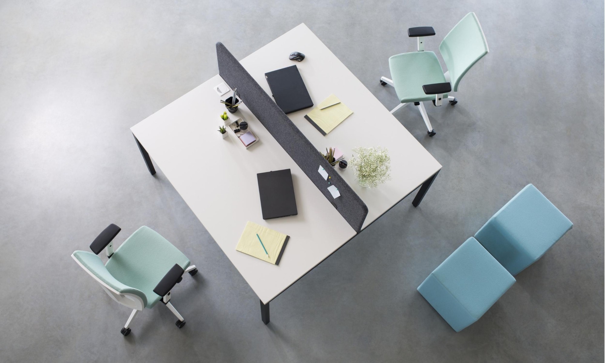 Główna galeria - KRZESŁO BIUROWE OBROTOWE NAVIGO UPH - Nowy Styl (5)