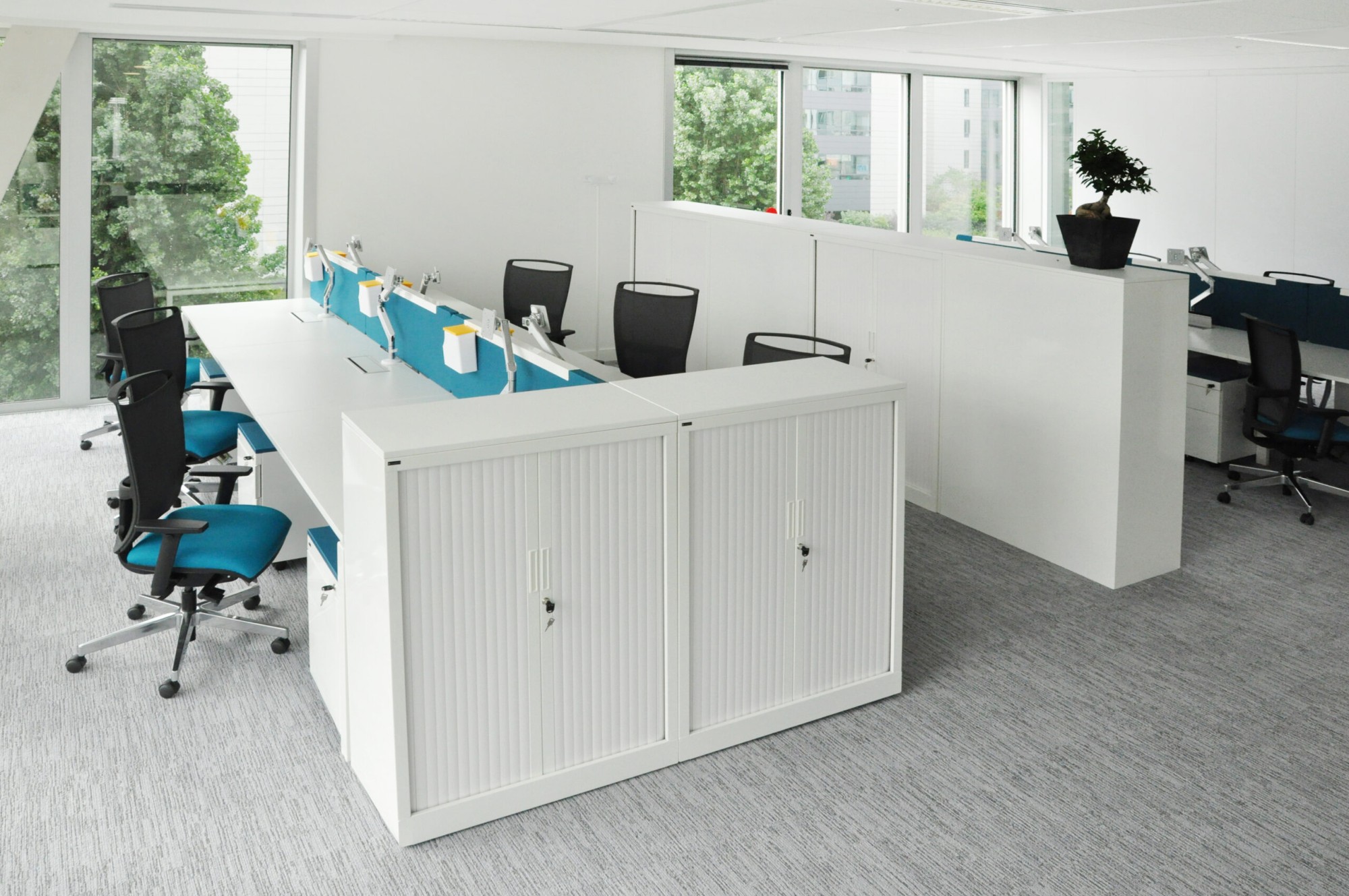 Główna galeria - Szafa metalowa żaluzjowa firmy Majencia-Nowy Styl Basycs 1020x1200 mm - Kolor Szary + Jabłoń (2)