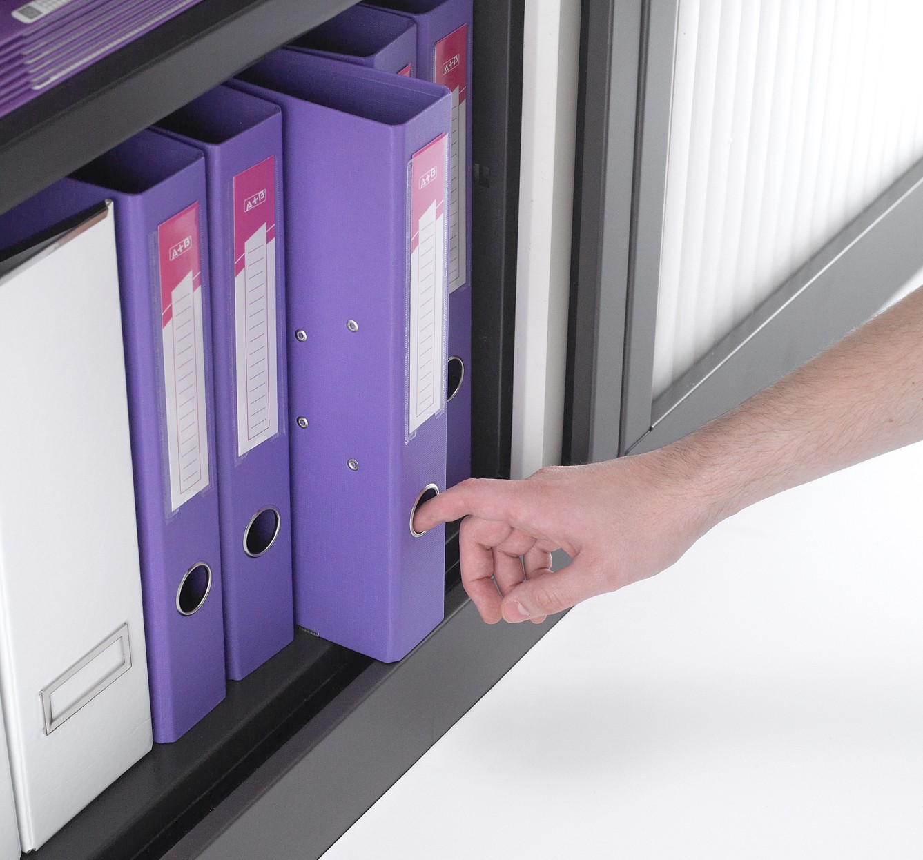 Główna galeria - Szafa metalowa żaluzjowa firmy Majencia-Nowy Styl Ecozen 1980x1200 mm - Kolor Biały + Klon jasny (4)